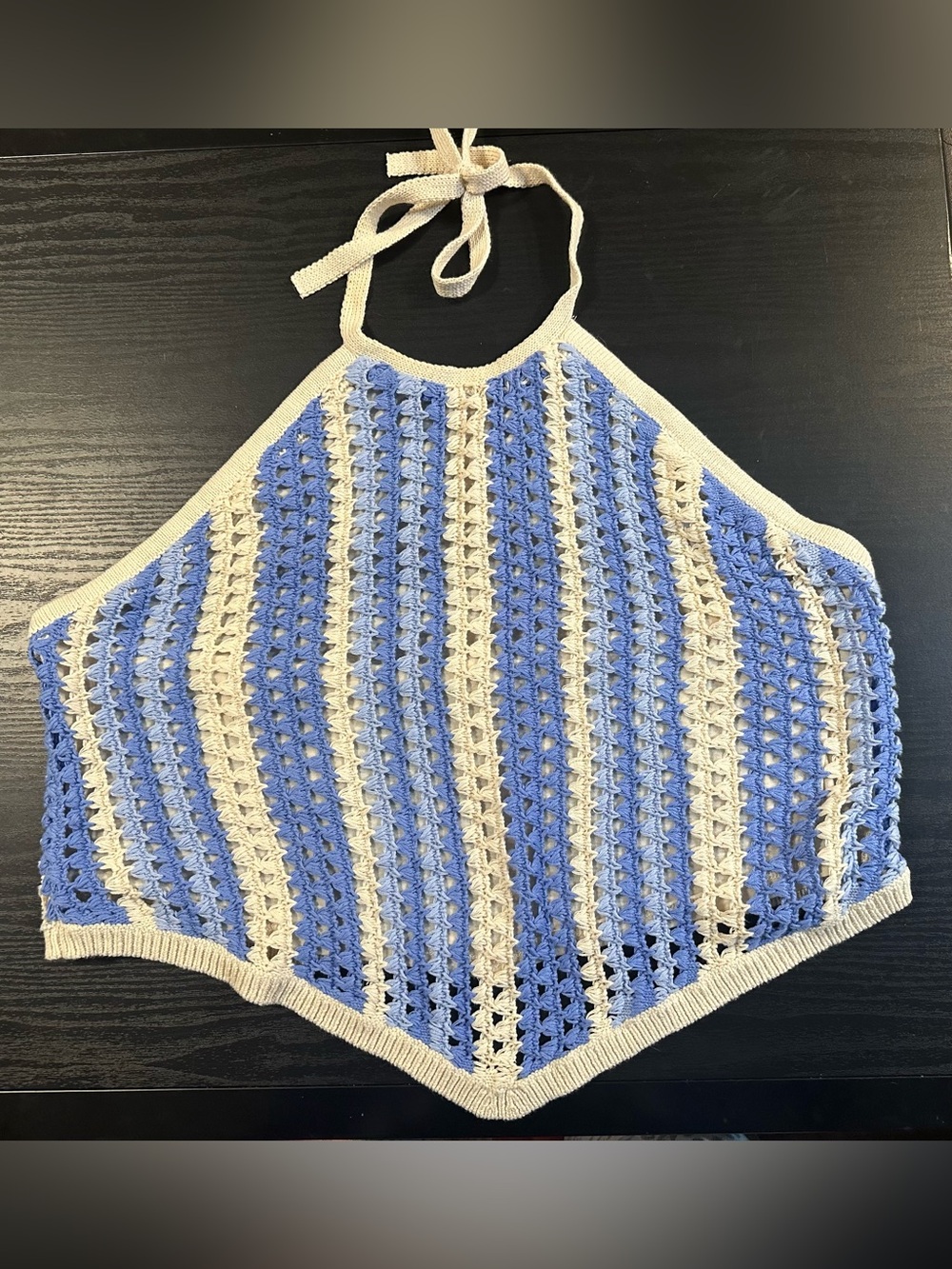 Arizona size XXL Blue/Cream Crocheted Halter Top NWT